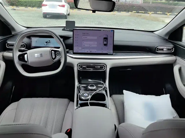 Geely Galaxy Stellar 6 — Фото автомобиля 5