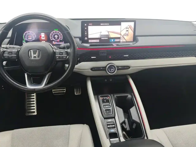 Honda Accord — Фото автомобиля 12