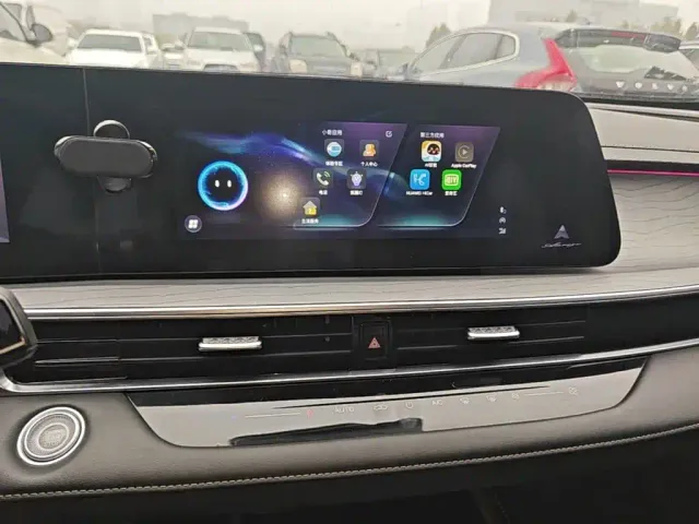 Chery Arrizo 8 — Фото автомобиля 12