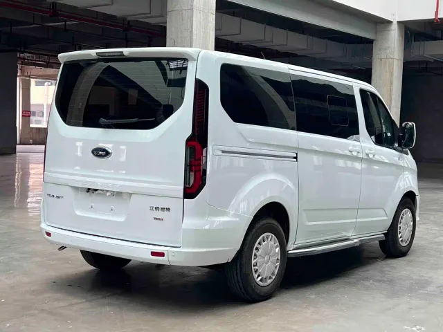 Ford Transit — Фото автомобиля 3