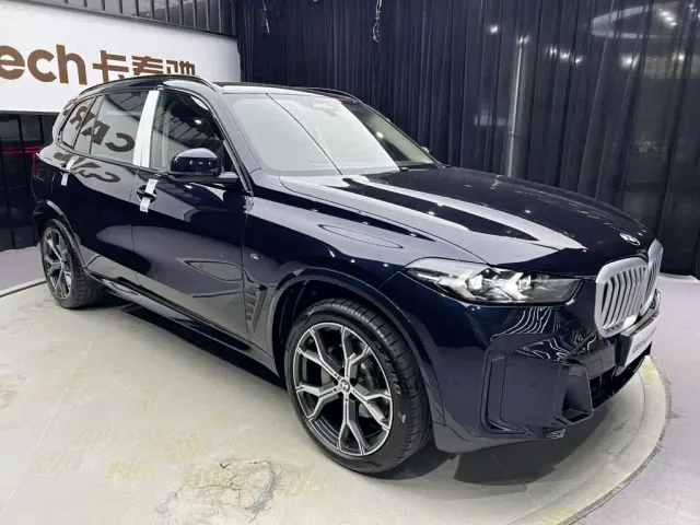 BMW X5 — Фото автомобиля 11