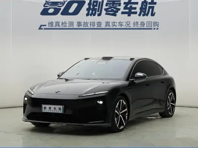 Фотография автомобиля — Nio ET5