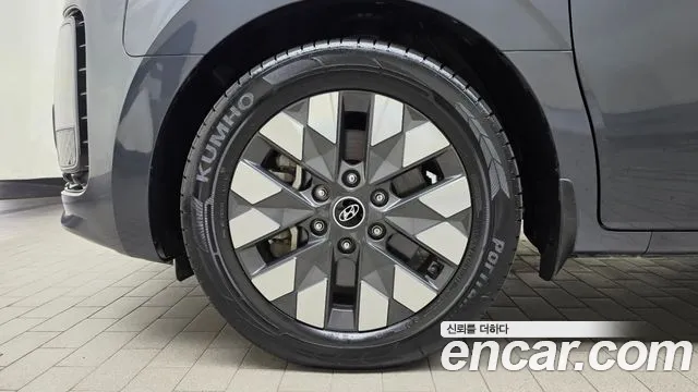 Hyundai Staria — Фото автомобиля 5