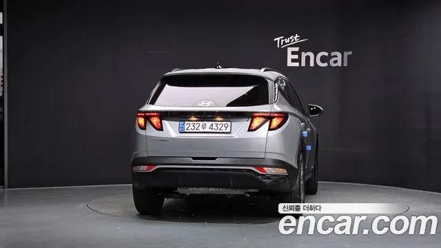Hyundai Tucson — Фото автомобиля 4