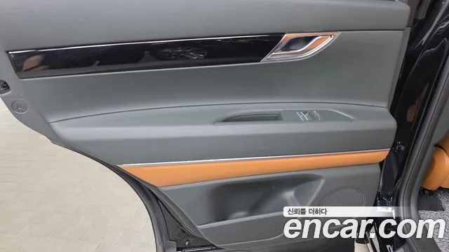 Genesis GV80 2.5T Бензин AWD — Фото автомобиля 25