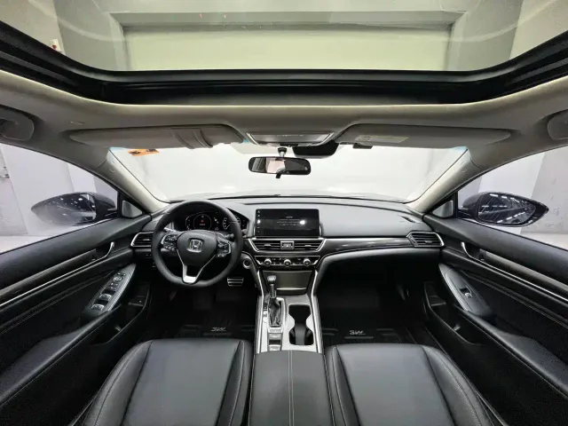 Honda Accord — Фото автомобиля 4