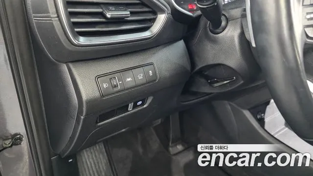 Hyundai Santafe — Фото автомобиля 15