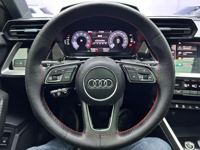 Audi A3 — Фото автомобиля 12