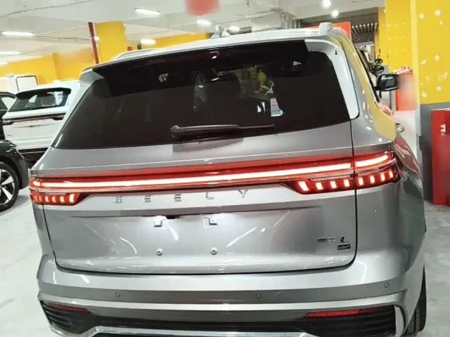 Geely Xingyue L — Фото автомобиля 5