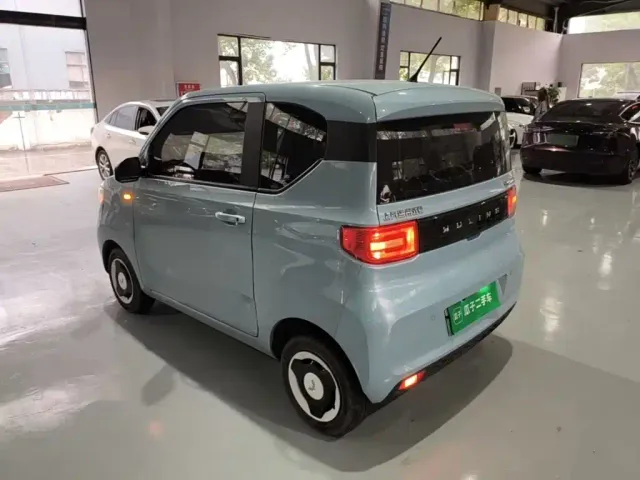 Wuling Hongguang Mini EV — Фото автомобиля 4