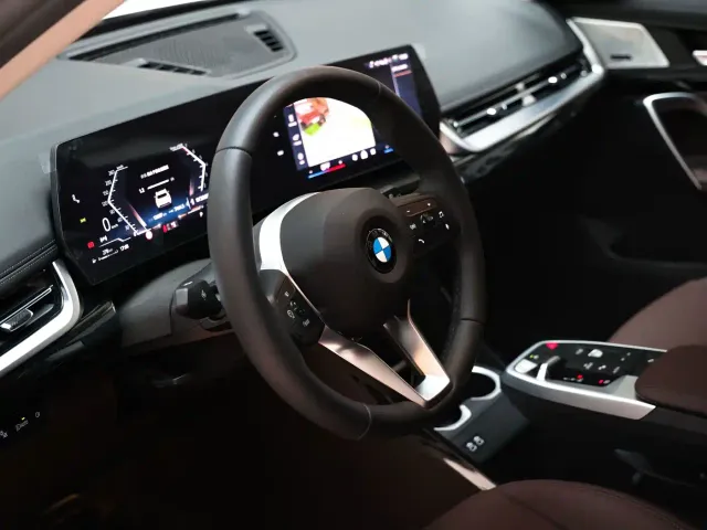 BMW X1 — Фото автомобиля 3