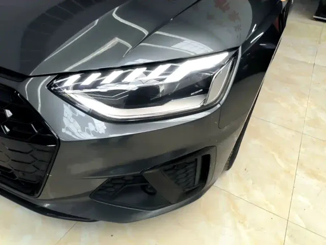 Audi A4L — Фото автомобиля 23