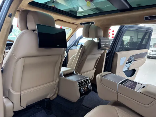 Land Rover Range Rover — Фото автомобиля 12