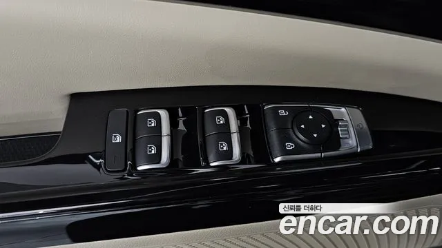 Kia Carnival 4th Gen — Фото автомобиля 18