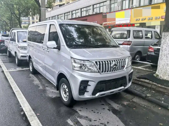Changan Ruixing M60 — Фото автомобиля 3