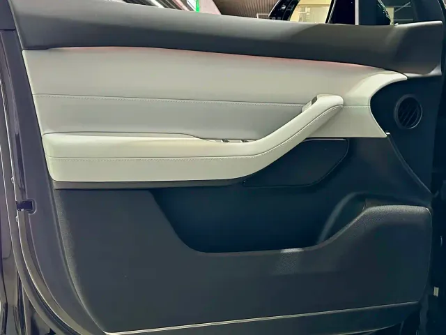 Nio ES6 — Фото автомобиля 15