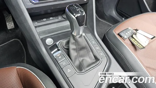 Volkswagen Tiguan — Фото автомобиля 9