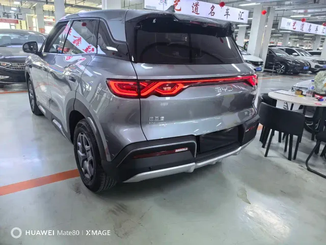 BYD Yuan UP — Фото автомобиля 6