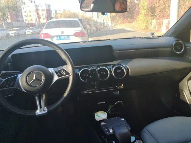 Mercedes-Benz A-Class — Фото автомобиля 13