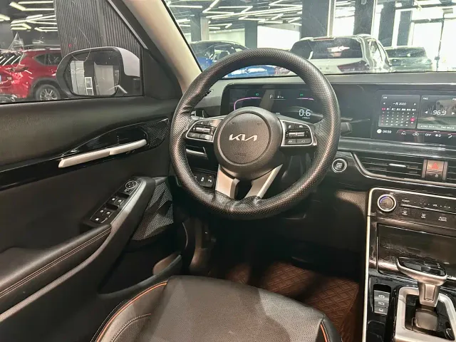 Kia Seltos — Фото автомобиля 26