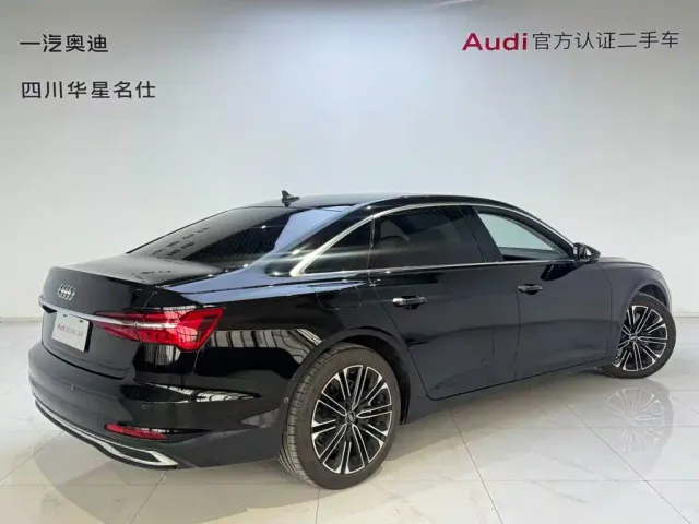 Audi A6L — Фото автомобиля 4