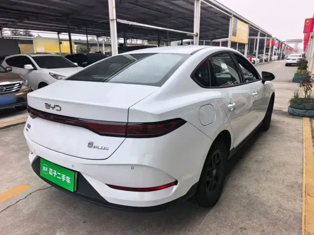 BYD Qin PLUS — Фото автомобиля 6