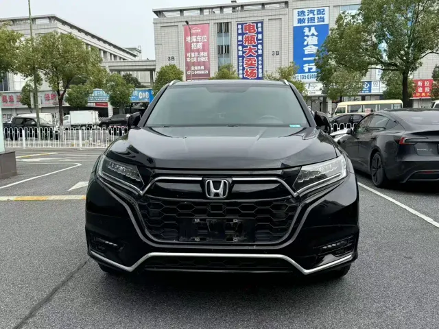 Honda UR-V — Фото автомобиля 2