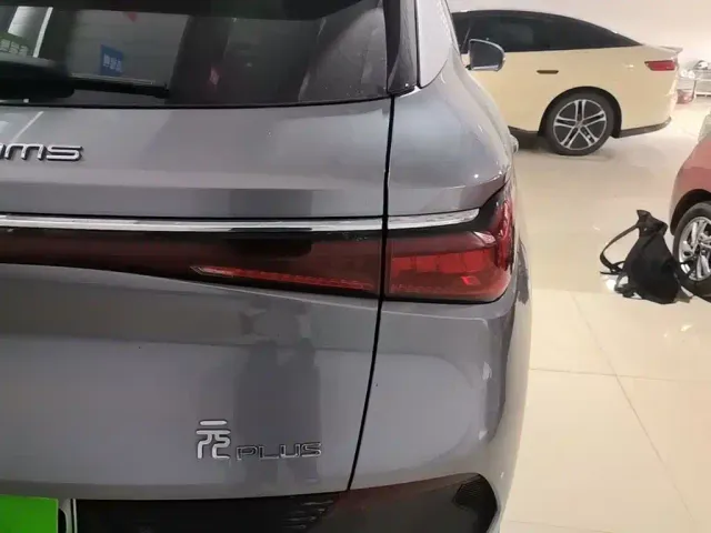BYD Yuan PLUS — Фото автомобиля 7
