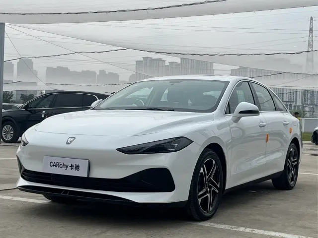 Фотография автомобиля — Roewe D7