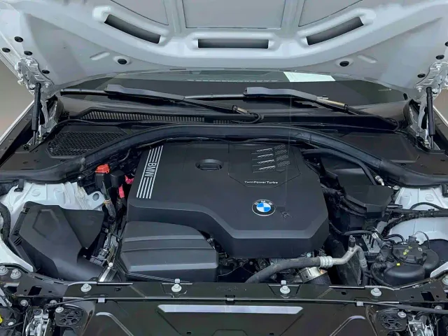 BMW 3 Series — Фото автомобиля 18