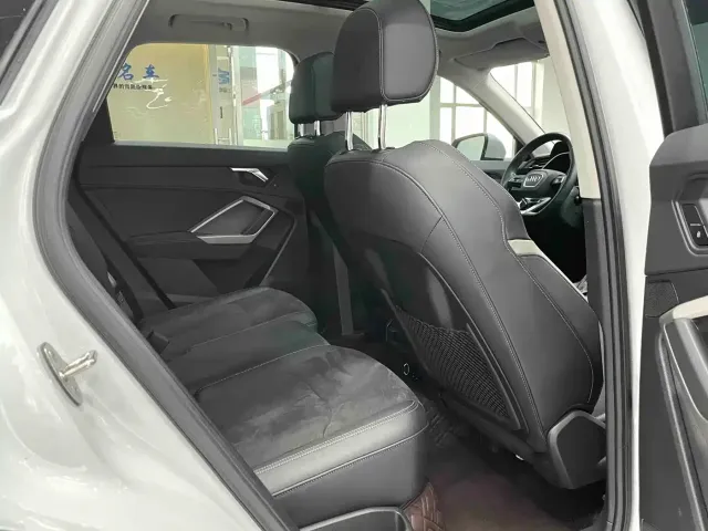 Audi Q3 — Фото автомобиля 13