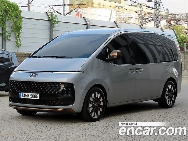 Hyundai Staria — Фото автомобиля 3