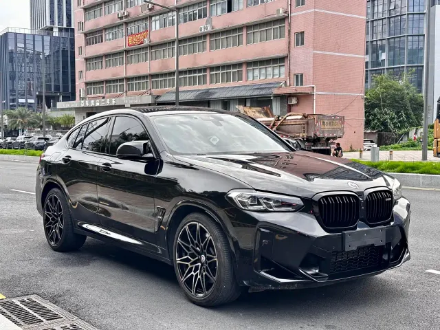 BMW X4 M — Фото автомобиля 3