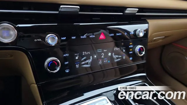 Genesis G80 RG3 — Фото автомобиля 24