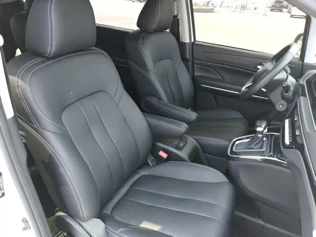 GAC Trumpchi M6 — Фото автомобиля 18