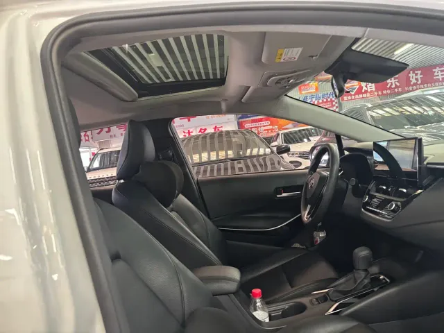 Toyota Corolla — Фото автомобиля 4