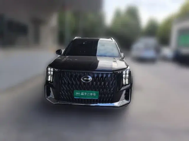 GAC Trumpchi GS8 — Фото автомобиля 2