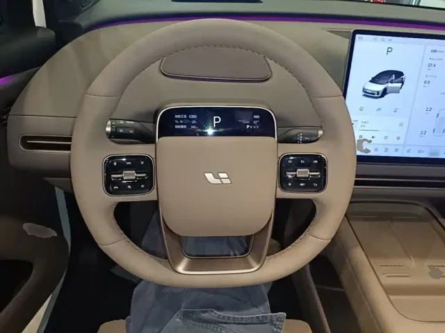 Li Auto i6 — Фото автомобиля 10