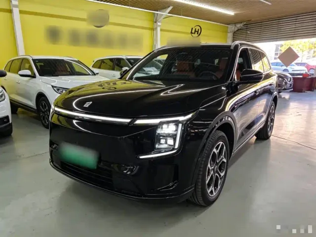 Фотография автомобиля — Jetour Shanhai L7 Plus