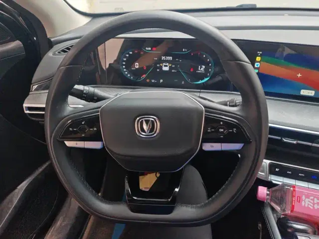 Changan Eado — Фото автомобиля 15