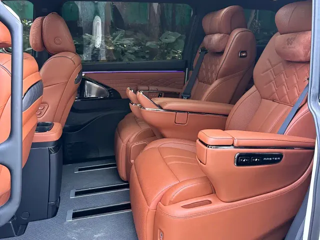GAC Trumpchi Xiangwang M8 — Фото автомобиля 6