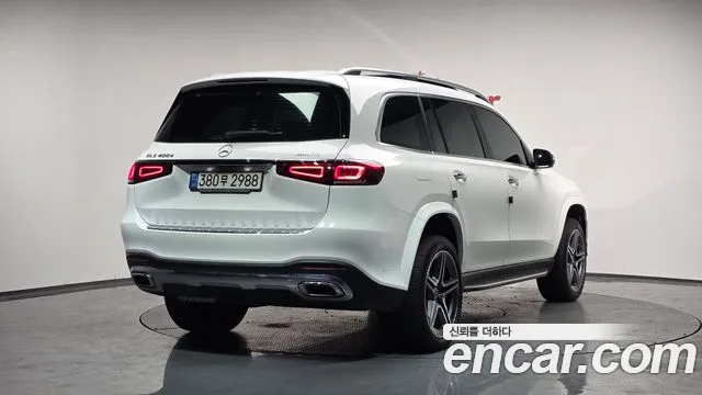 Mercedes-Benz GLS-Class — Фото автомобиля 2