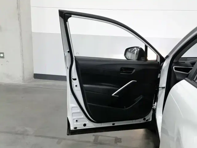 Toyota Frontlander — Фото автомобиля 8