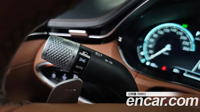 Genesis GV70 2.5T Бензин AWD — Фото автомобиля 27