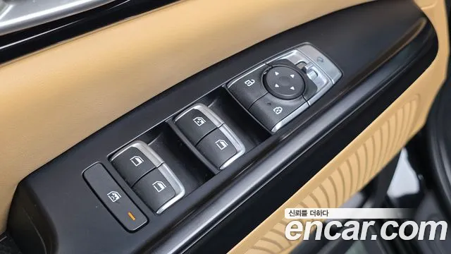 Kia Carnival Generation 4 — Фото автомобиля 18