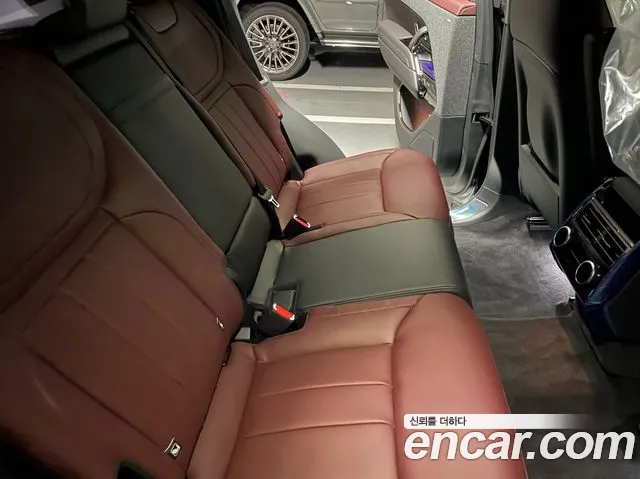 Land Rover Range Rover Sport Generation 3 — Фото автомобиля 8