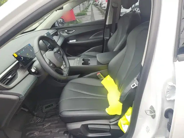 BYD Seal 05 DM-i — Фото автомобиля 14