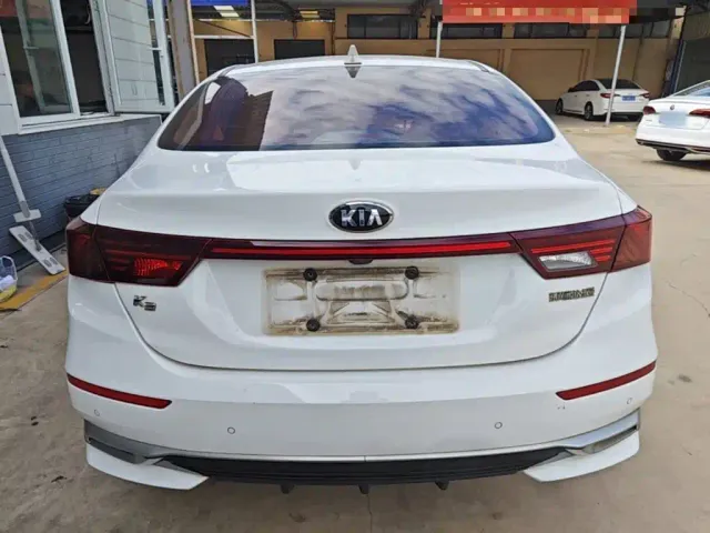 Kia K3 — Фото автомобиля 5
