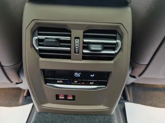 BMW 3 Series — Фото автомобиля 18