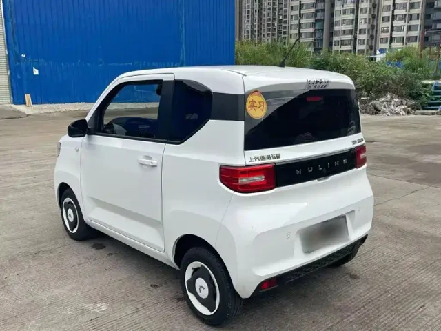 Wuling Hongguang Mini EV — Фото автомобиля 8